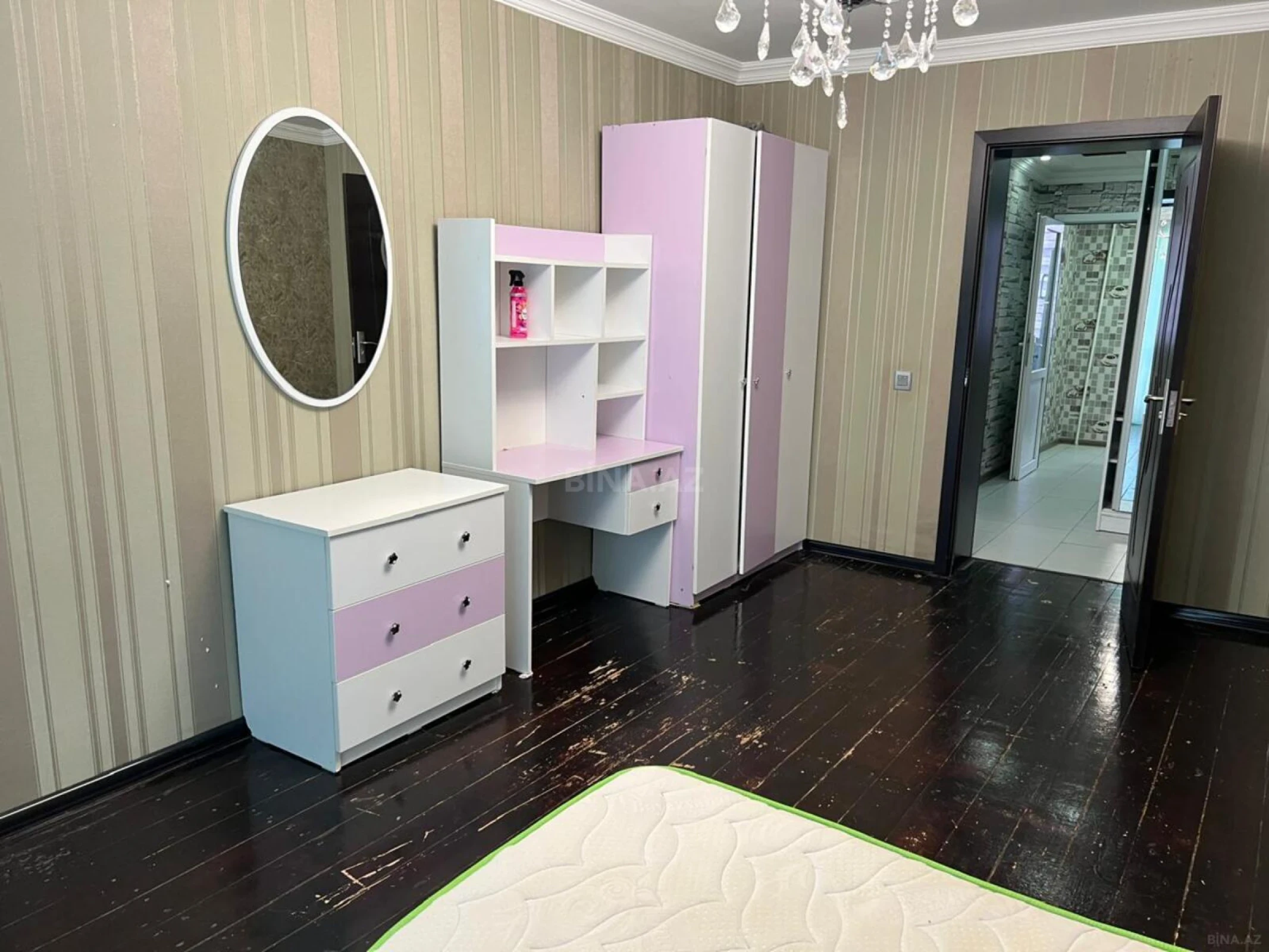 Satılır 3 otaqlı mənzil 60 m²