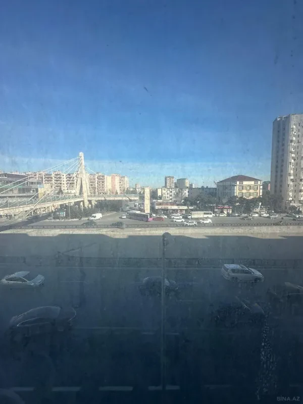 Kirayə verilir 4 otaqlı mənzil 115 m²