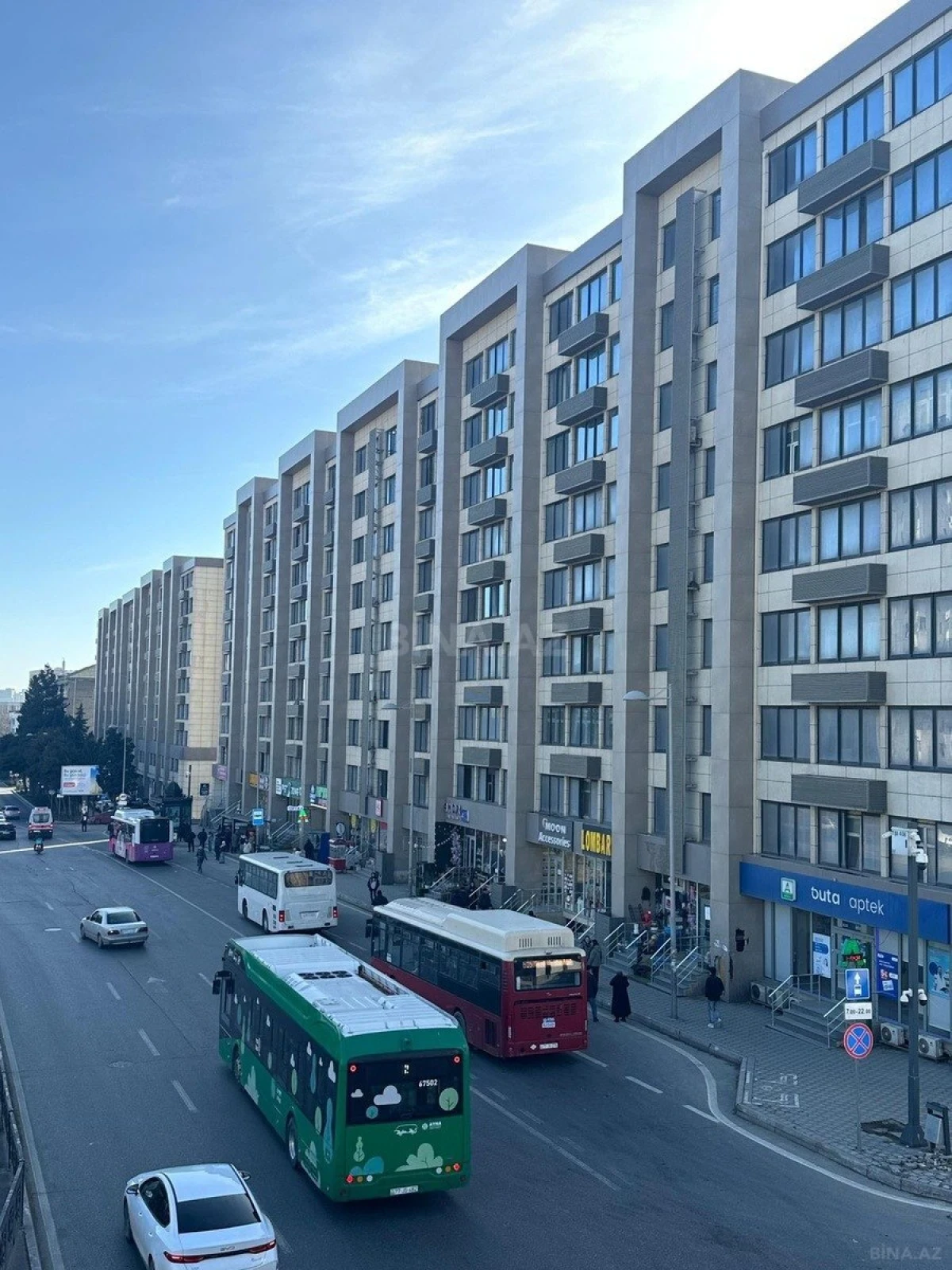 Kirayə verilir 4 otaqlı mənzil 115 m²