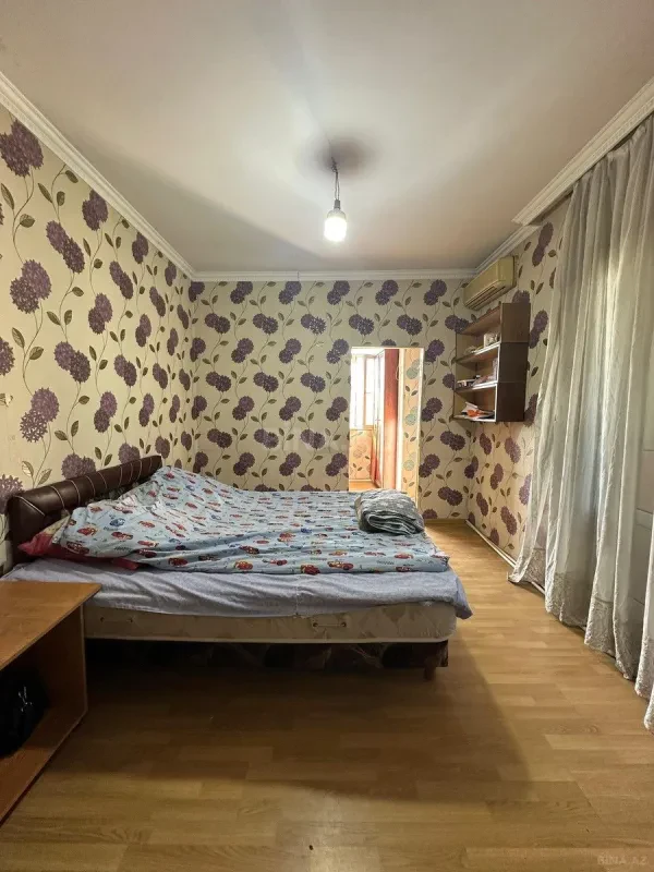 Kirayə verilir 4 otaqlı mənzil 115 m²