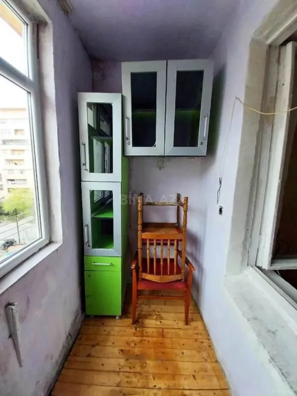 Satılır 1 otaqlı mənzil 40 m²