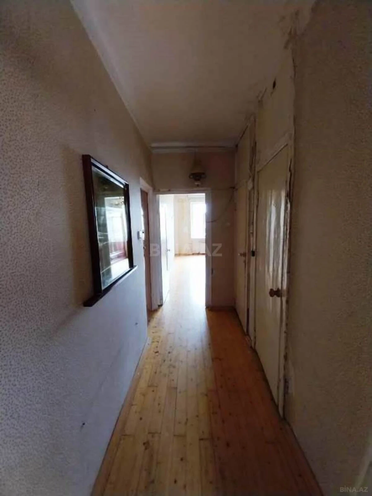 Satılır 1 otaqlı mənzil 40 m²