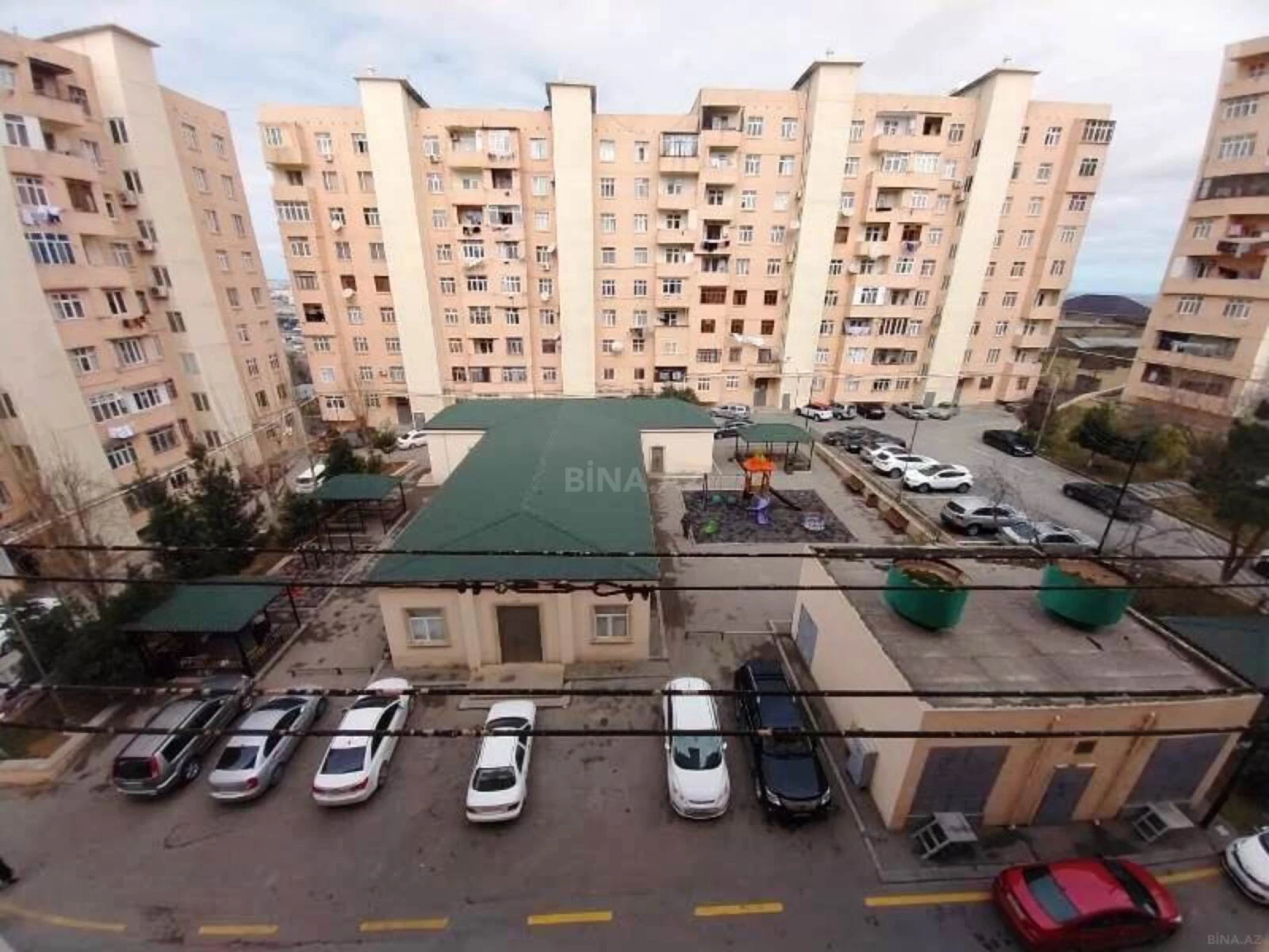 Satılır 1 otaqlı mənzil 40 m²