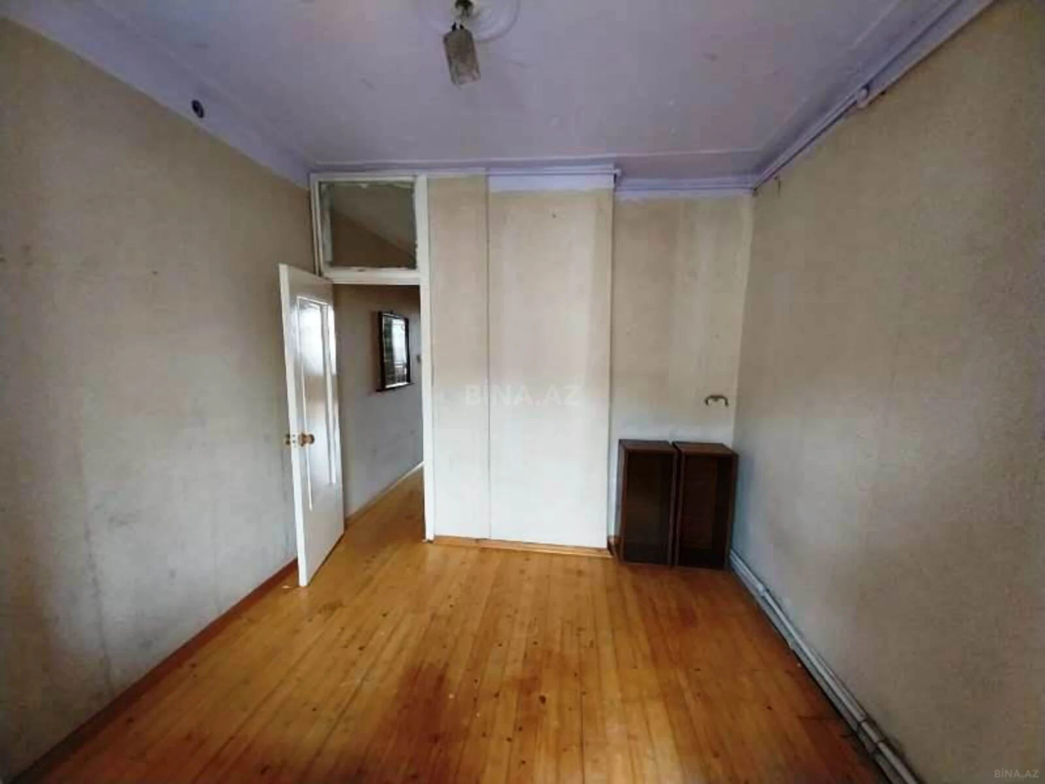 Satılır 1 otaqlı mənzil 40 m²