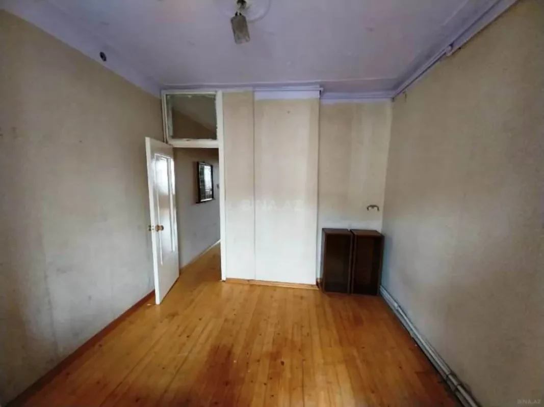 Satılır 1 otaqlı mənzil 40 m²