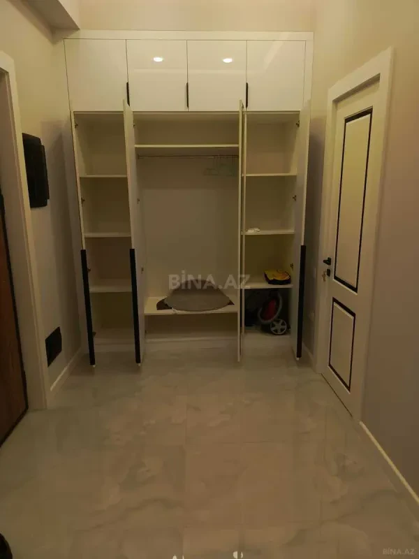 Kirayə verilir 3 otaqlı mənzil 120 m²