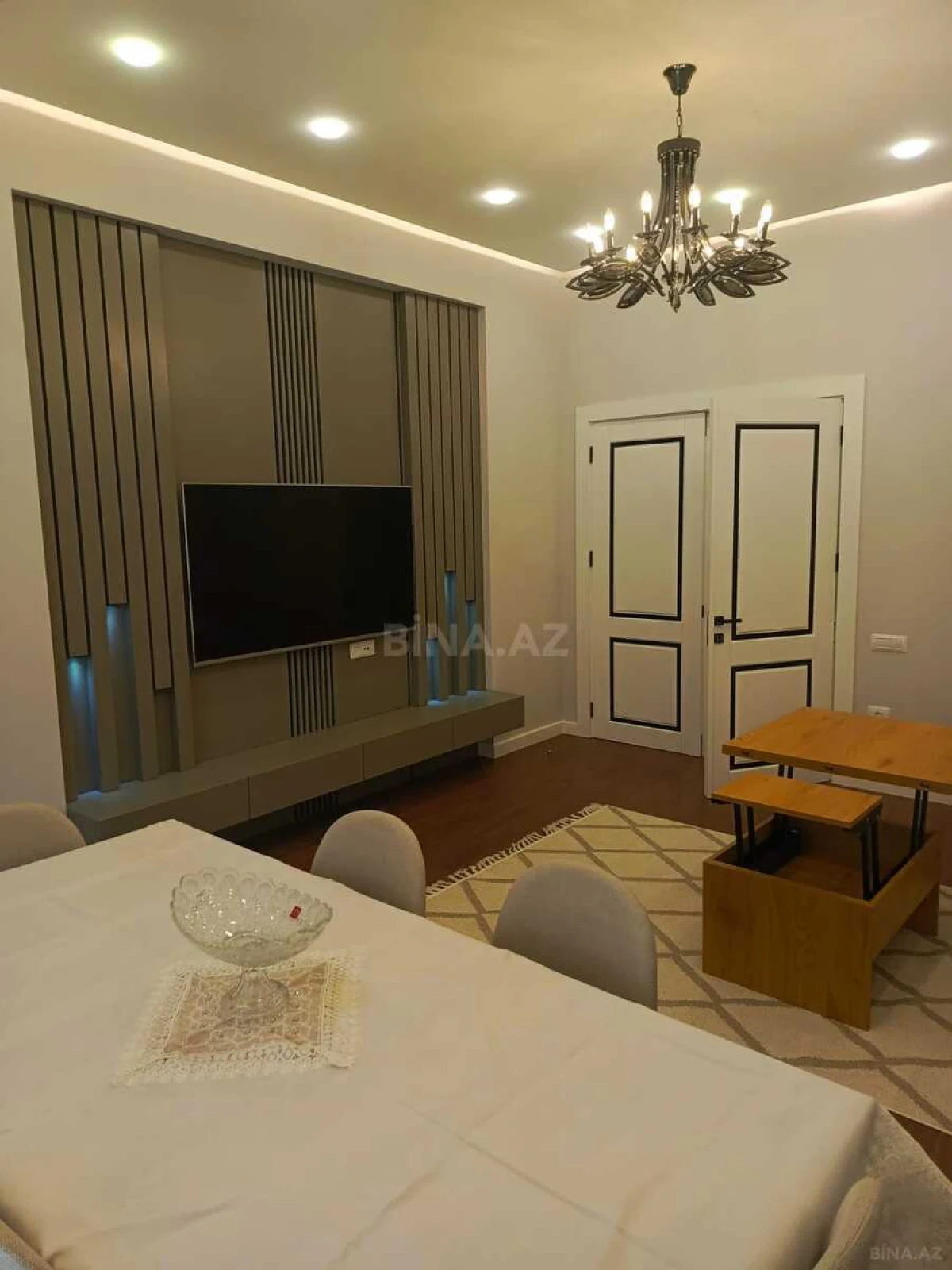 Kirayə verilir 3 otaqlı mənzil 120 m²