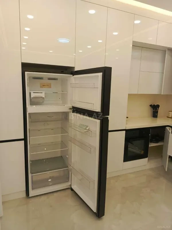 Kirayə verilir 3 otaqlı mənzil 120 m²