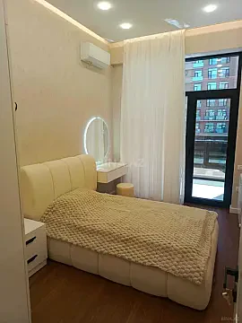 Kirayə verilir 3 otaqlı mənzil 120 m²