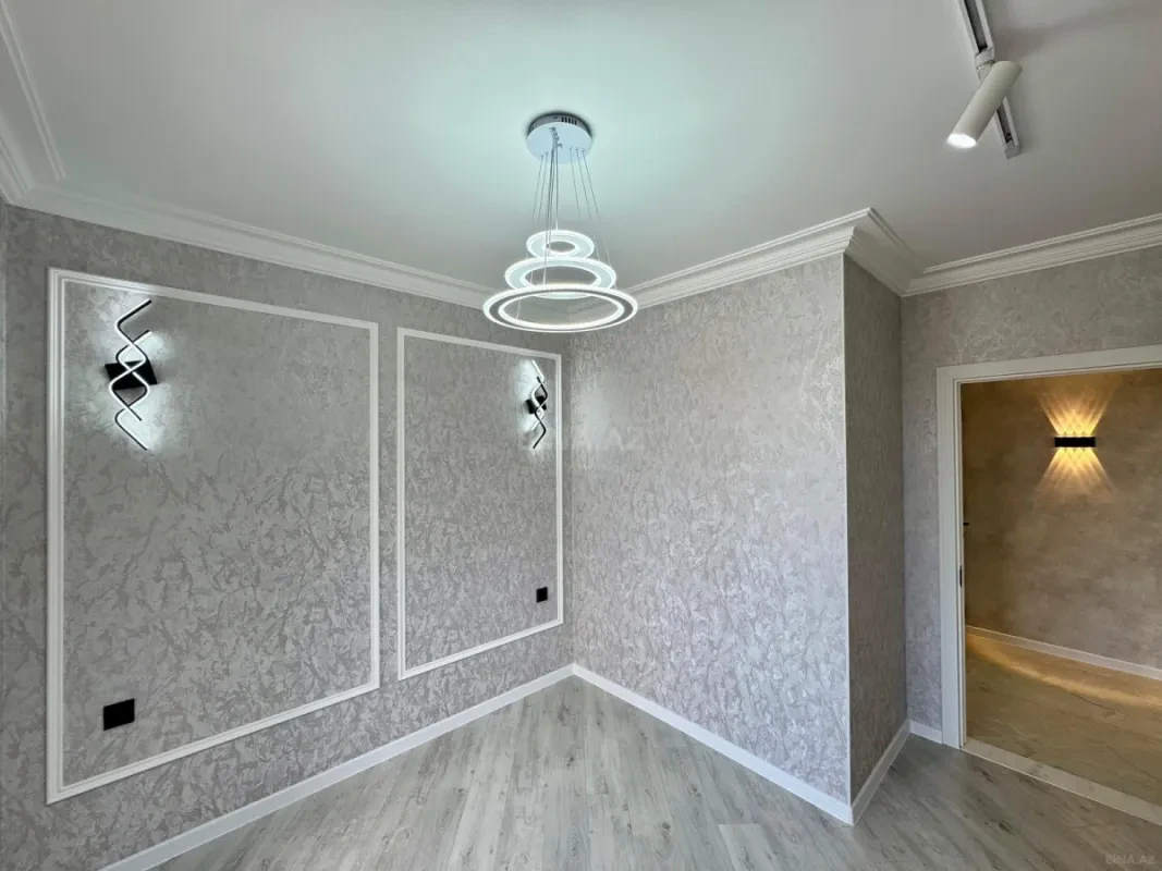 Satılır 4 otaqlı mənzil 80 m²