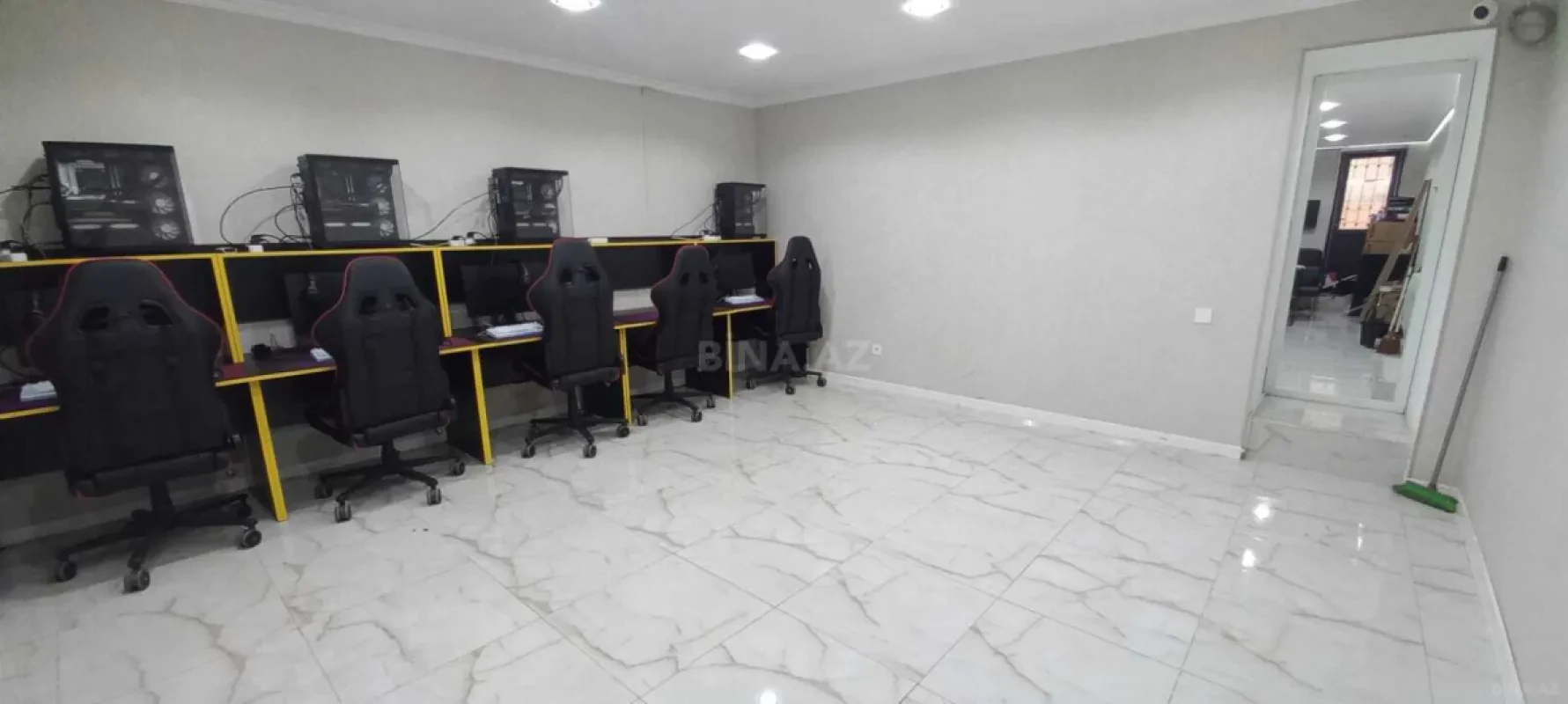 Satılır obyekt 101 m²