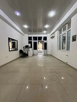 Kirayə verilir obyekt 92 m²