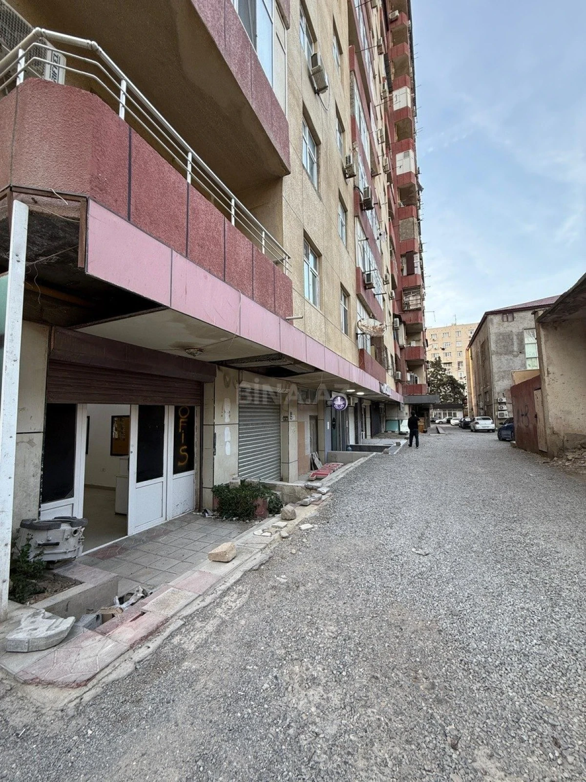 Kirayə verilir obyekt 92 m²