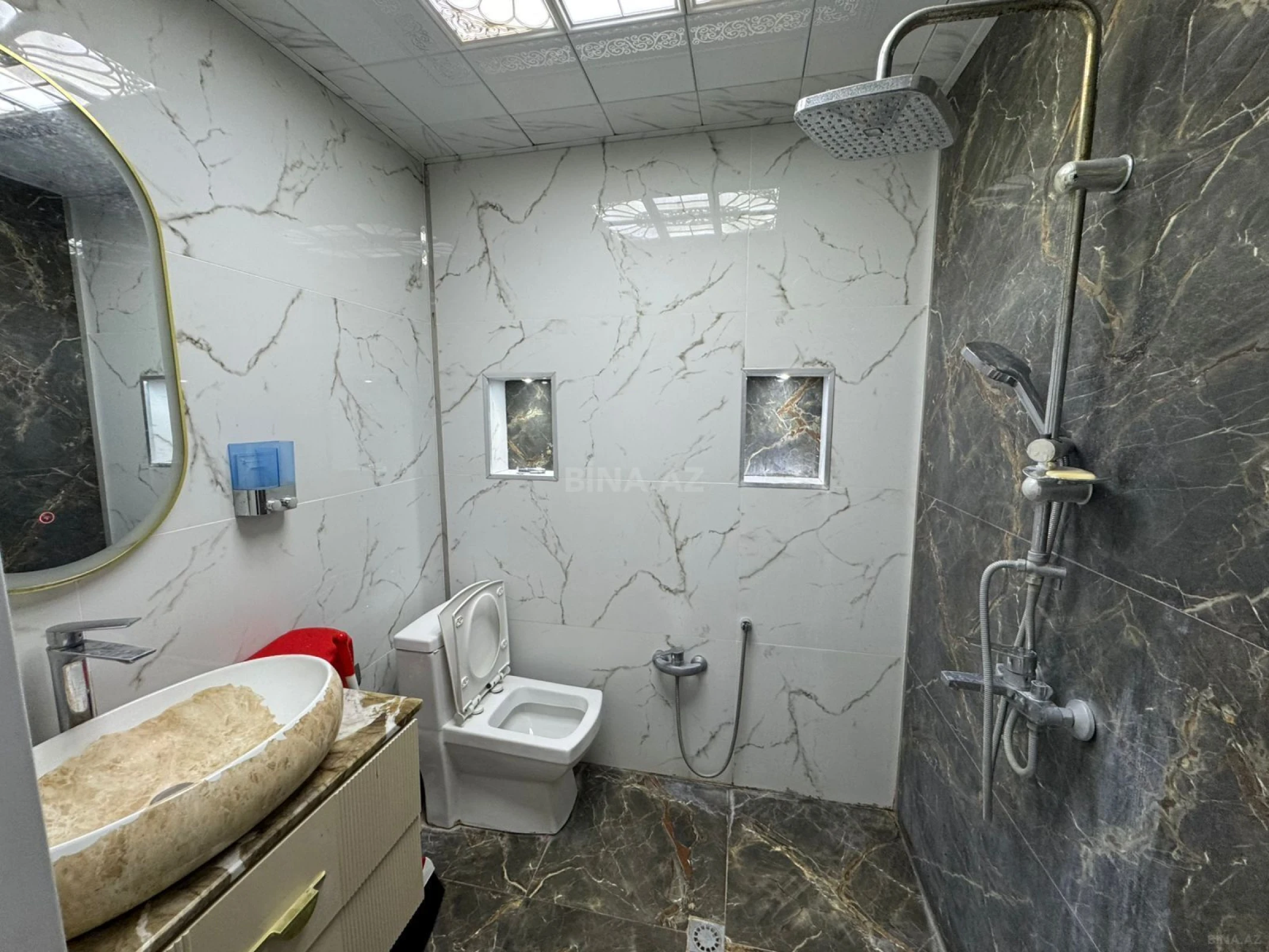 Kirayə verilir 3 otaqlı mənzil 60 m²