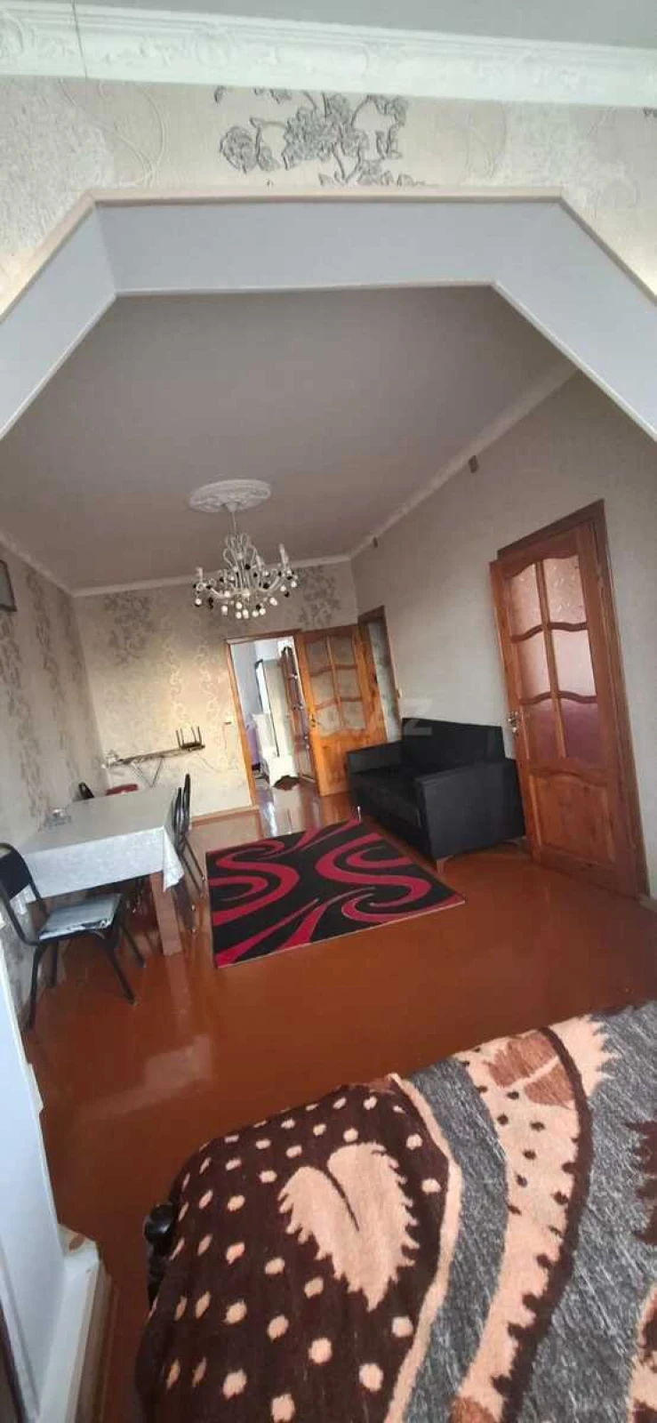 Kirayə verilir 2 otaqlı mənzil 60 m²
