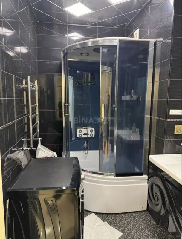 Kirayə verilir 2 otaqlı mənzil 67 m²