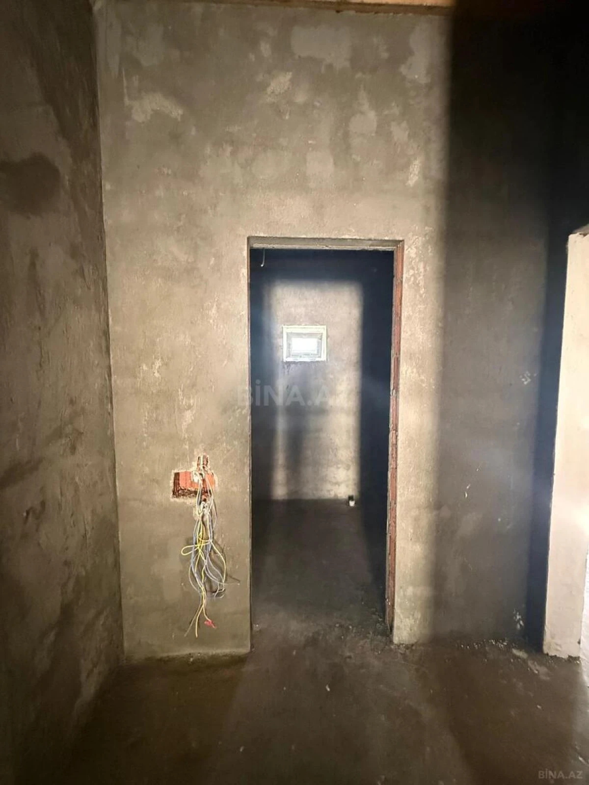 Satılır 5 otaqlı həyət evi 135 m²