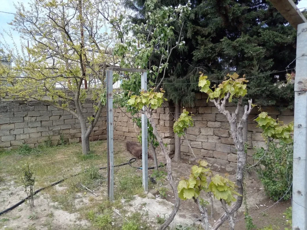 Satılır torpaq sahəsi 4 m²
