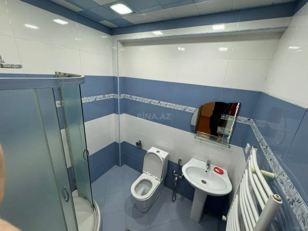 Kirayə verilir 3 otaqlı mənzil 102 m²