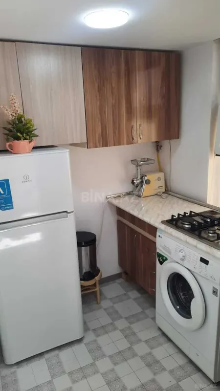 Satılır 1 otaqlı mənzil 28 m²
