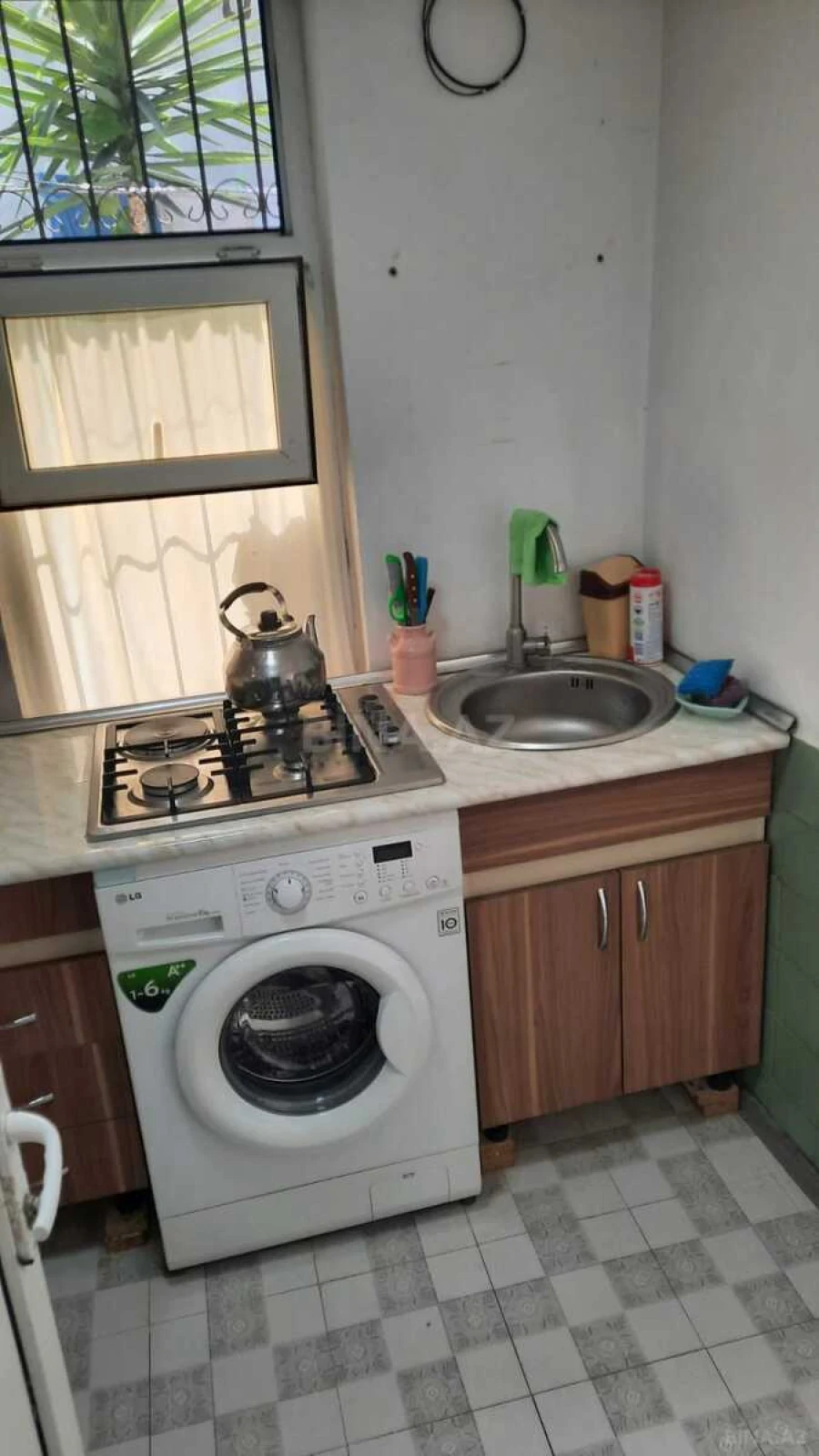 Satılır 1 otaqlı mənzil 28 m²