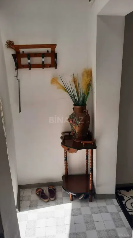 Satılır 1 otaqlı mənzil 28 m²