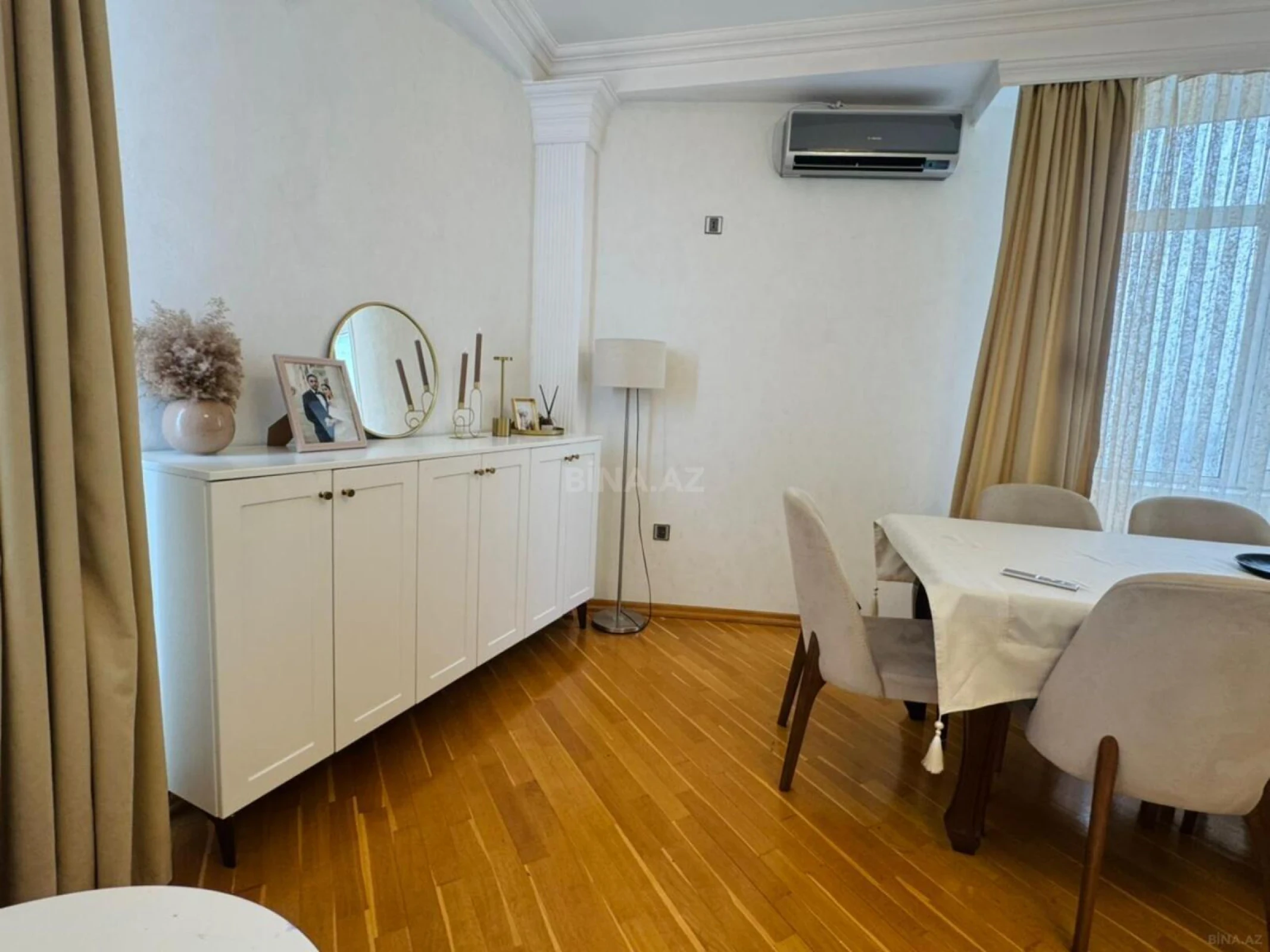 Satılır 2 otaqlı mənzil 88 m²