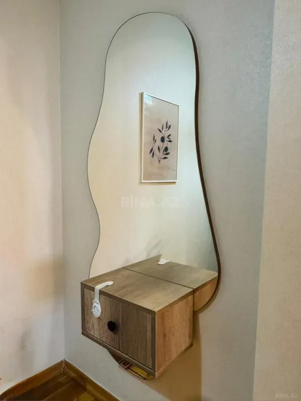 Satılır 2 otaqlı mənzil 88 m²