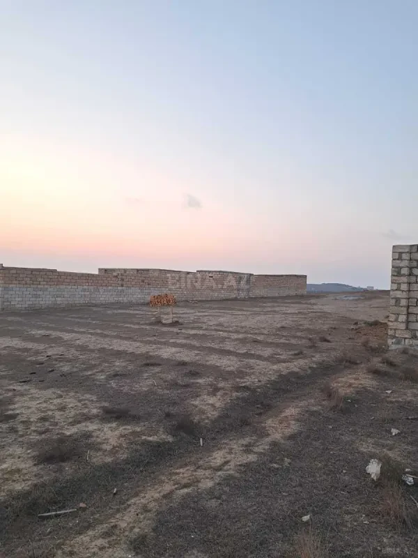 Satılır torpaq sahəsi 8 m²