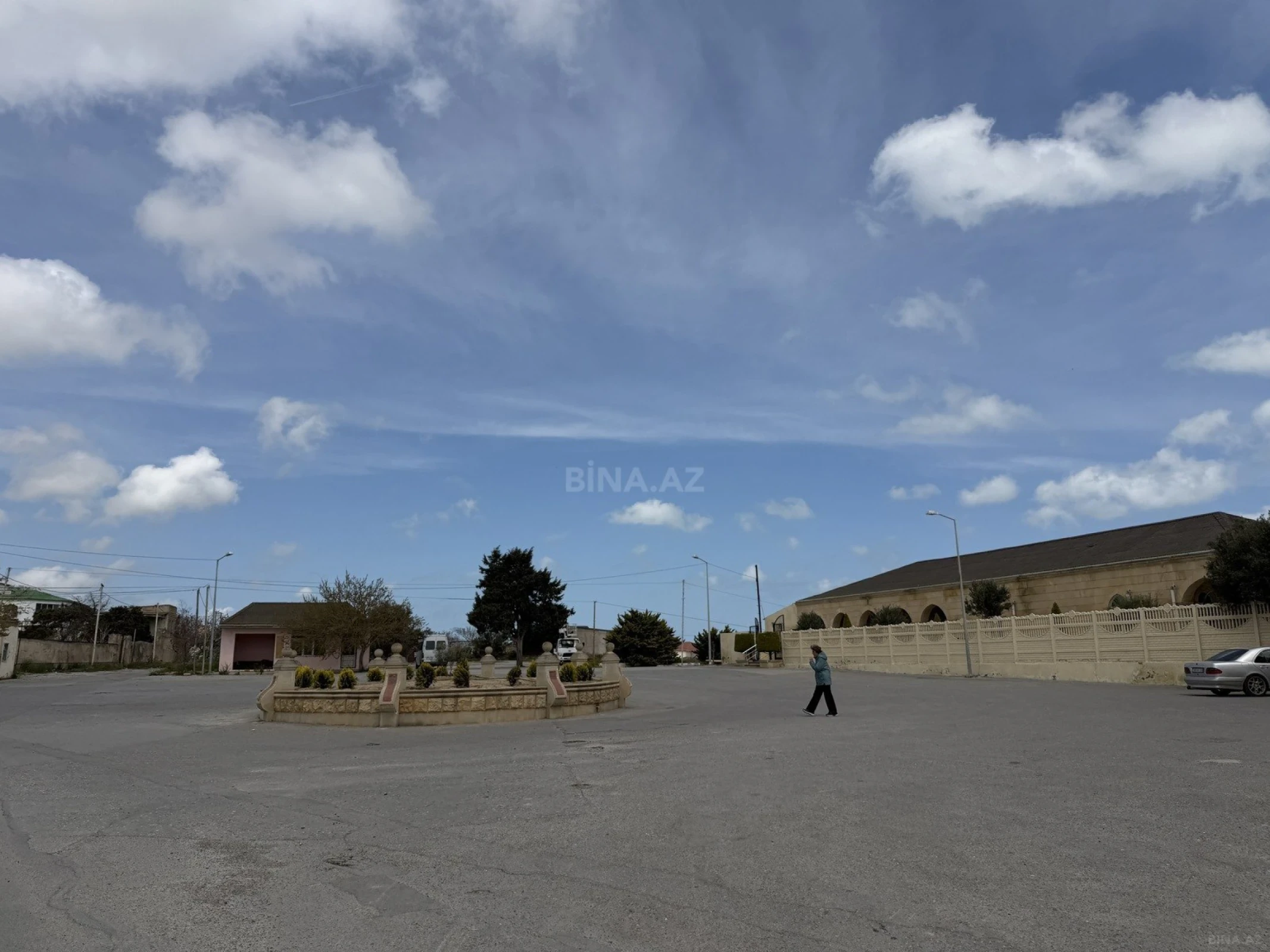 Satılır torpaq sahəsi 40 m²