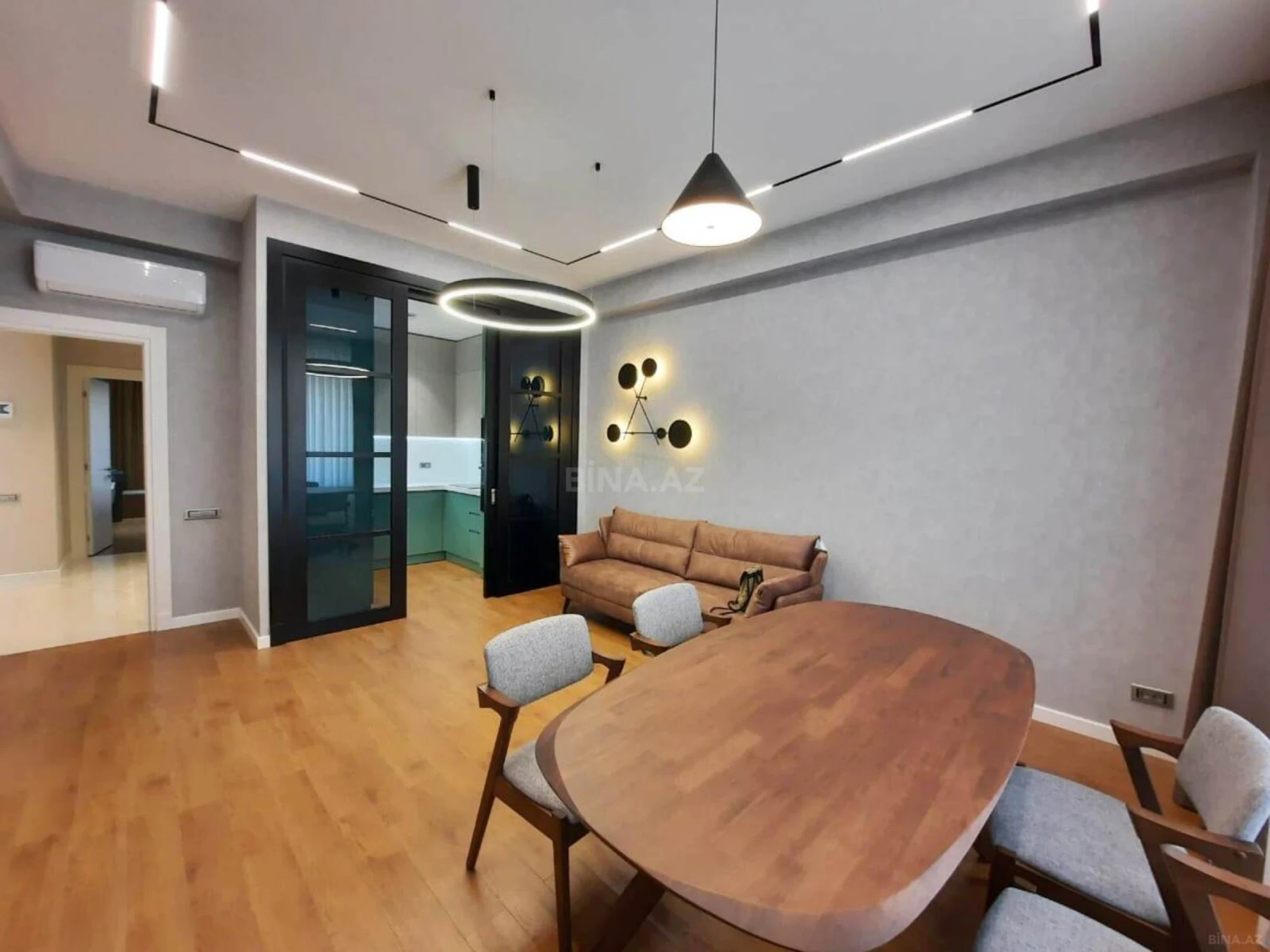 Kirayə verilir 3 otaqlı mənzil 110 m²