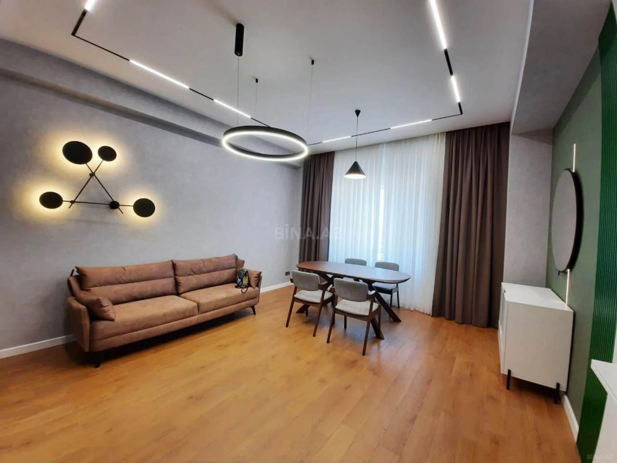 Kirayə verilir 3 otaqlı mənzil 110 m²