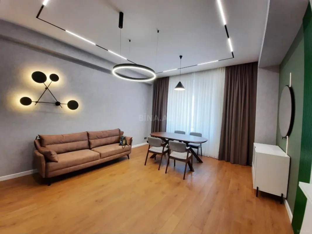 Kirayə verilir 3 otaqlı mənzil 110 m²