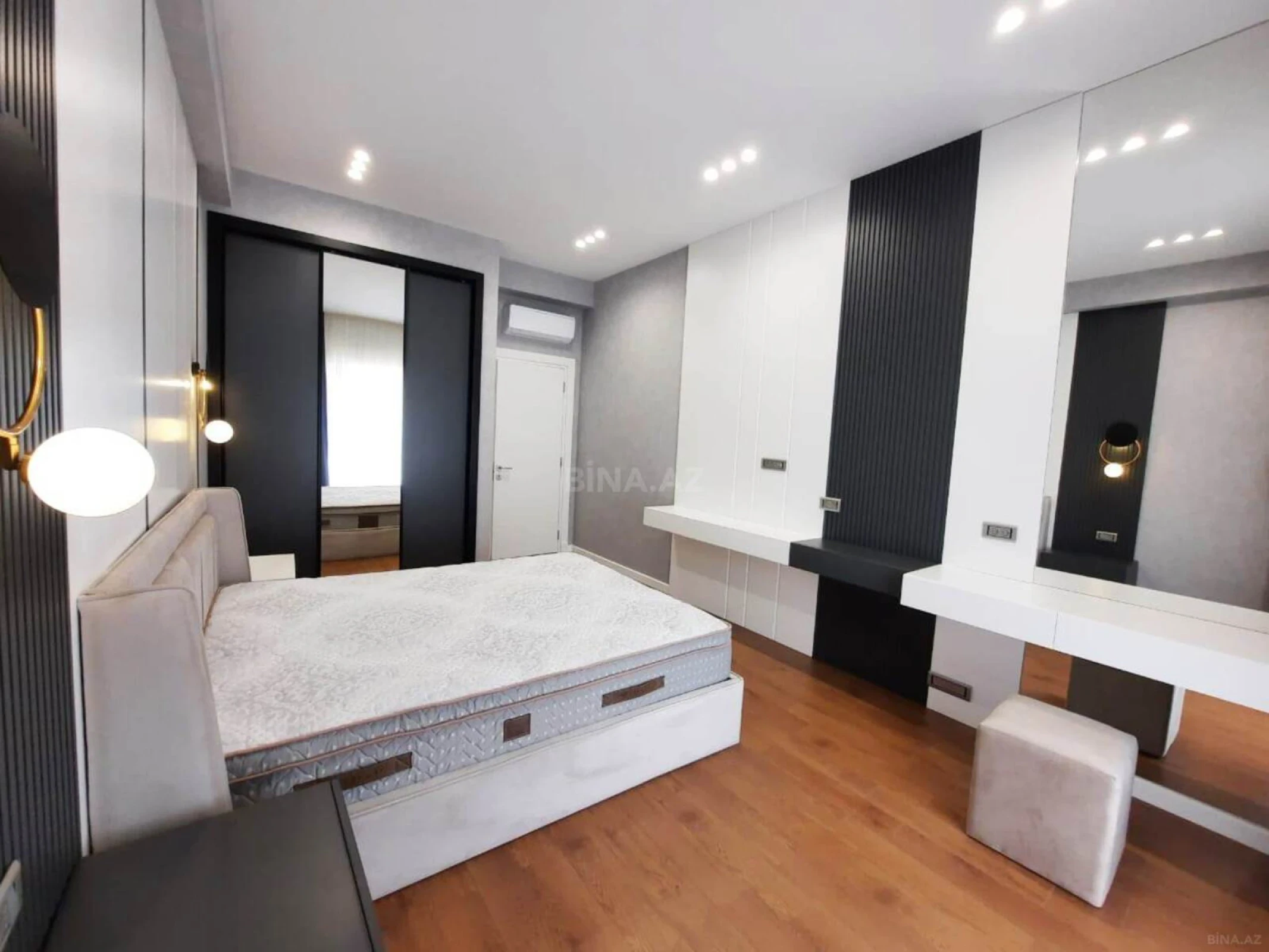 Kirayə verilir 3 otaqlı mənzil 110 m²