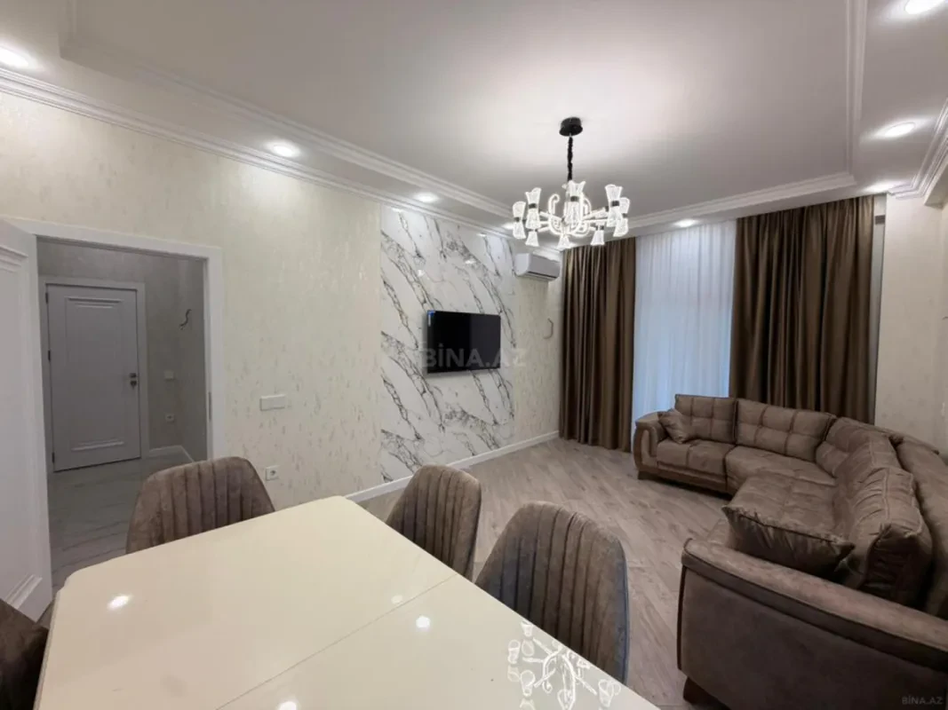 Kirayə verilir 2 otaqlı mənzil 85 m²