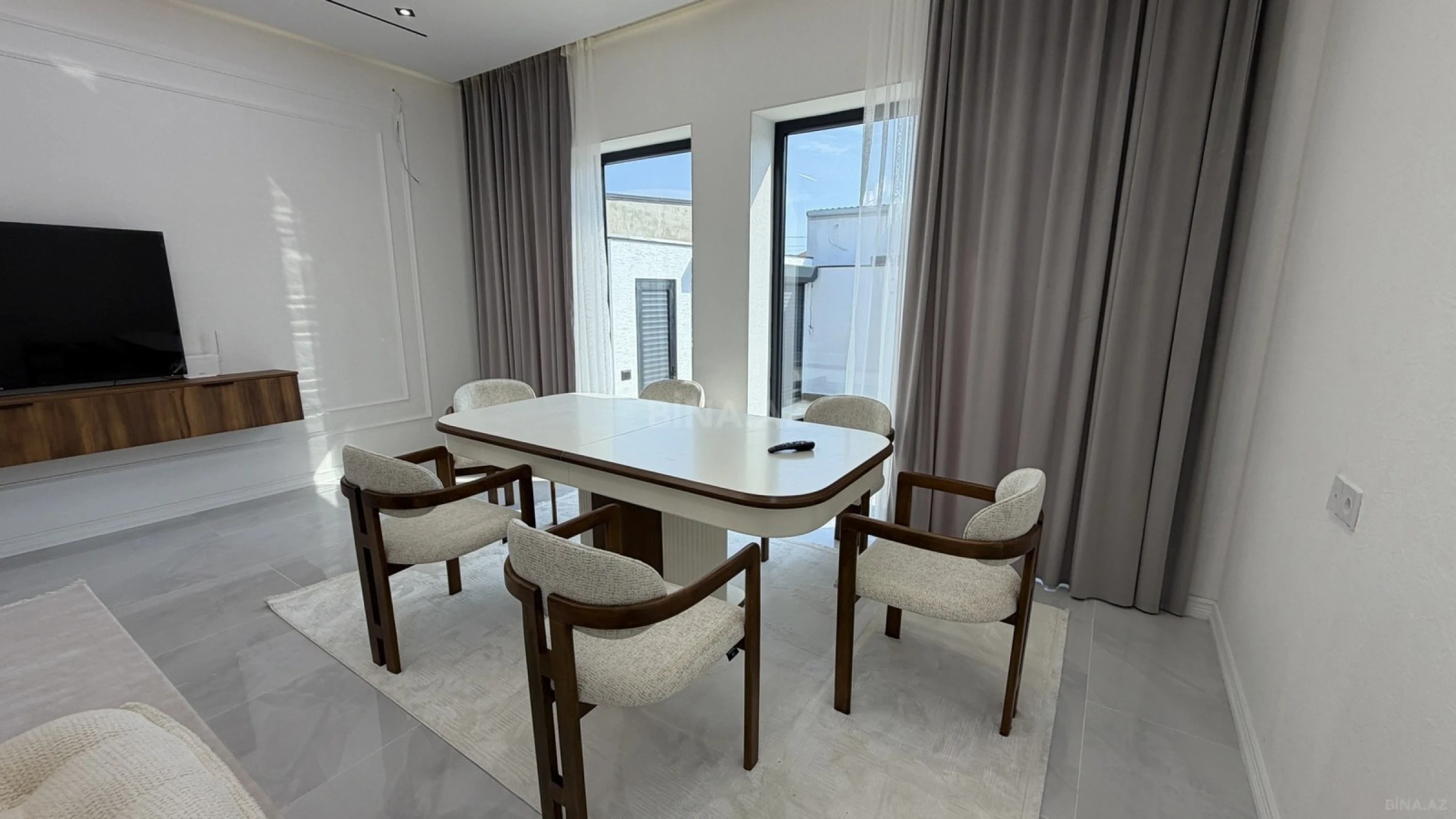 Satılır 4 otaqlı həyət evi 190 m²