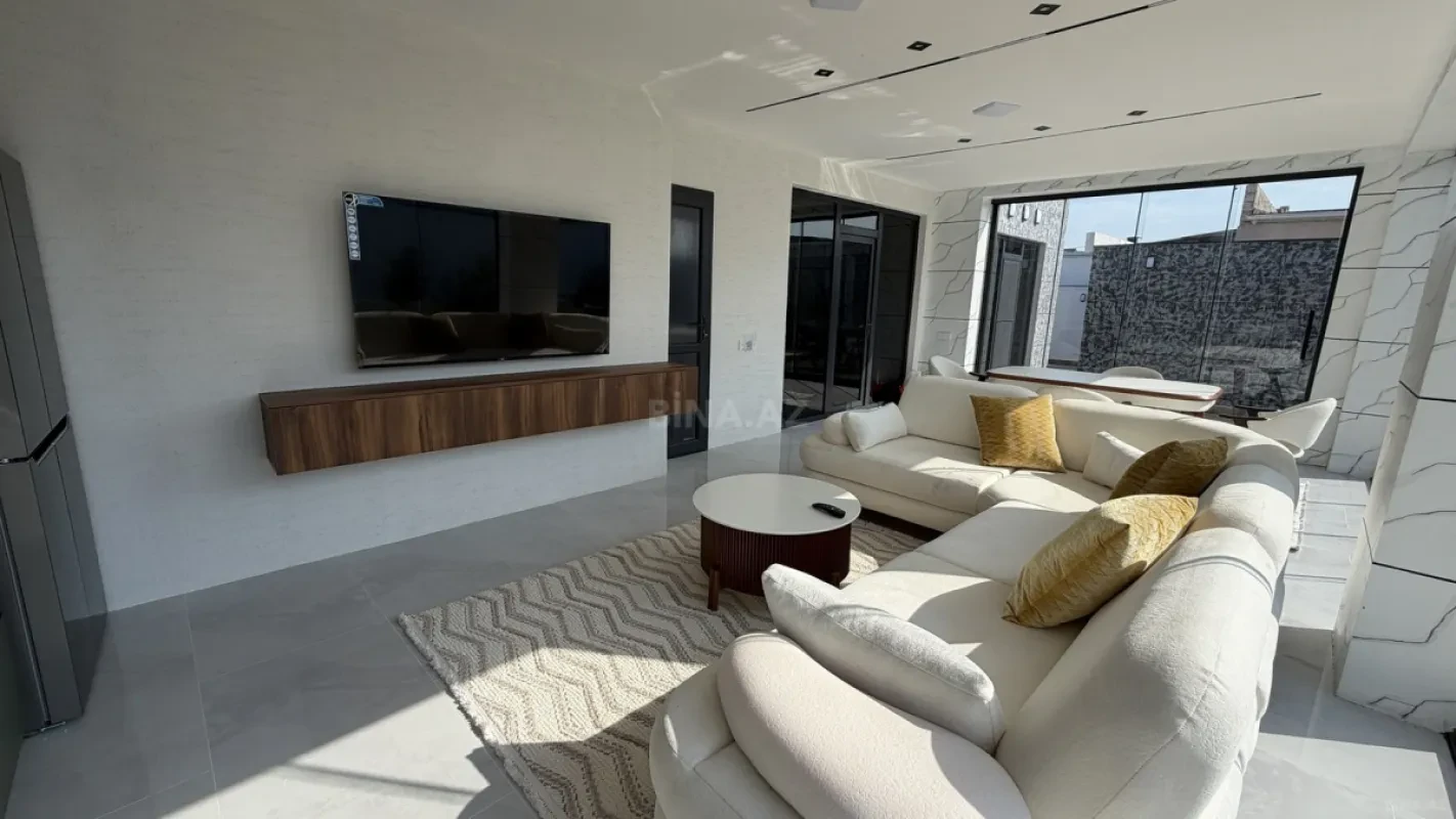 Satılır 4 otaqlı həyət evi 190 m²