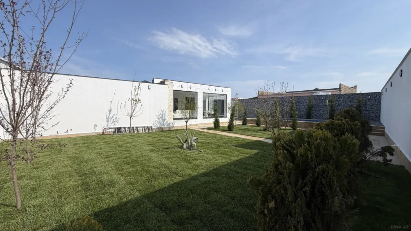 Satılır 4 otaqlı həyət evi 190 m²