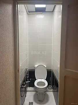 Kirayə verilir 2 otaqlı mənzil 75 m²