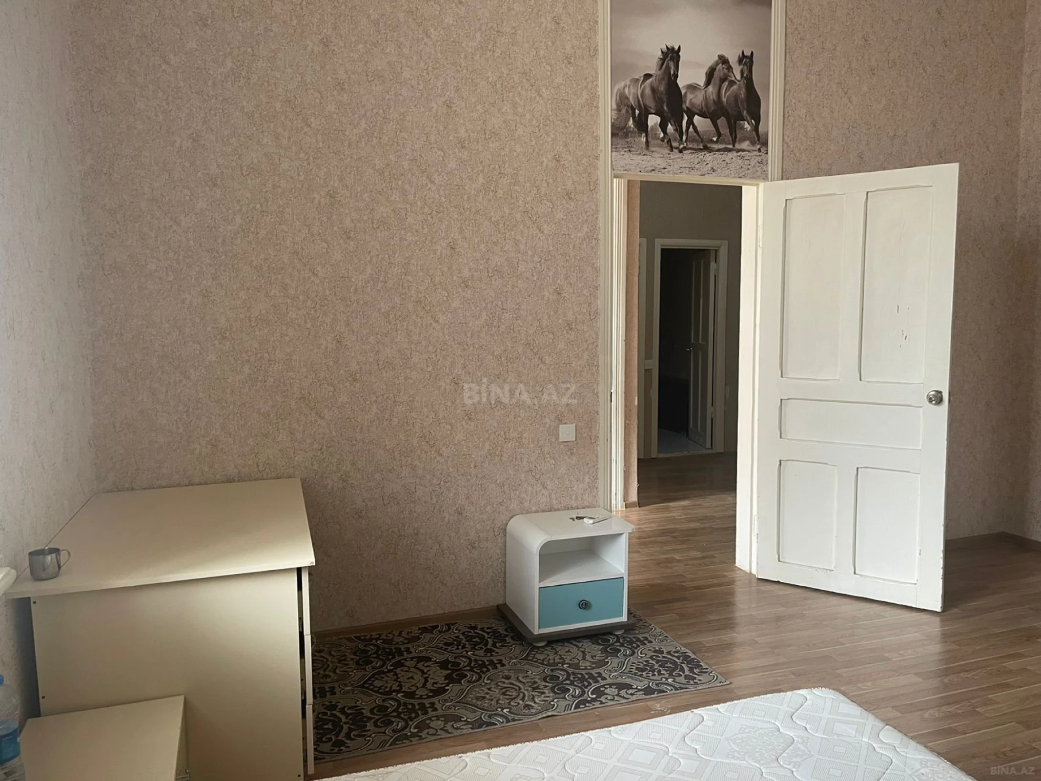 Kirayə verilir 2 otaqlı mənzil 75 m²