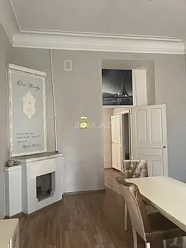 Kirayə verilir 2 otaqlı mənzil 75 m²