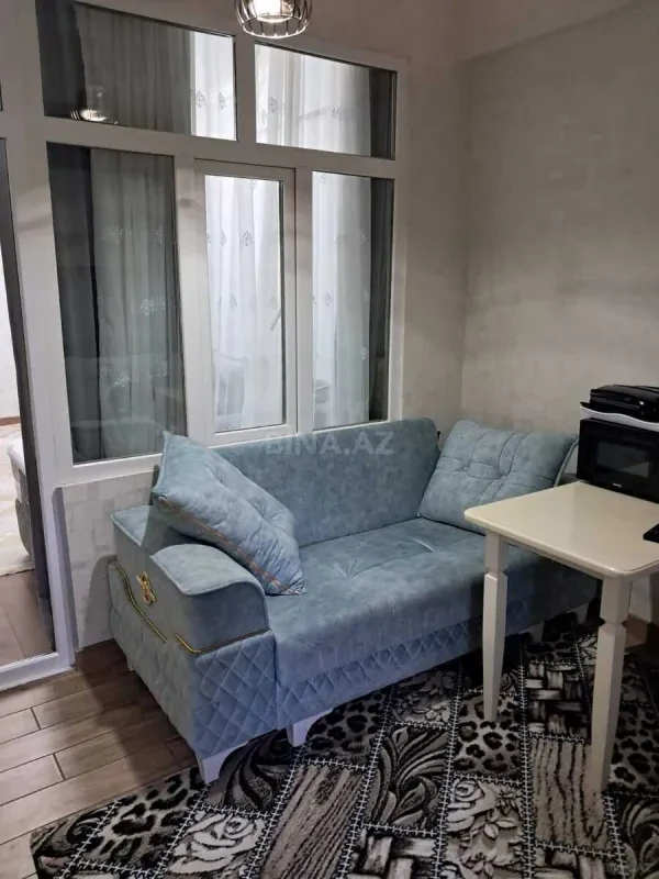 Kirayə verilir 2 otaqlı mənzil 50 m²