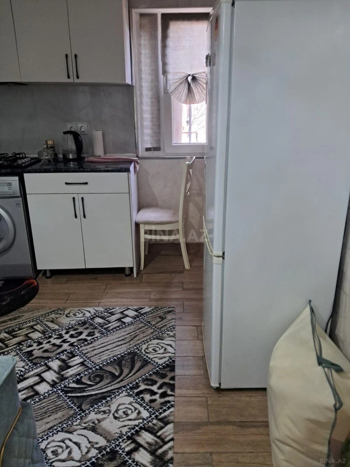 Kirayə verilir 2 otaqlı mənzil 50 m²