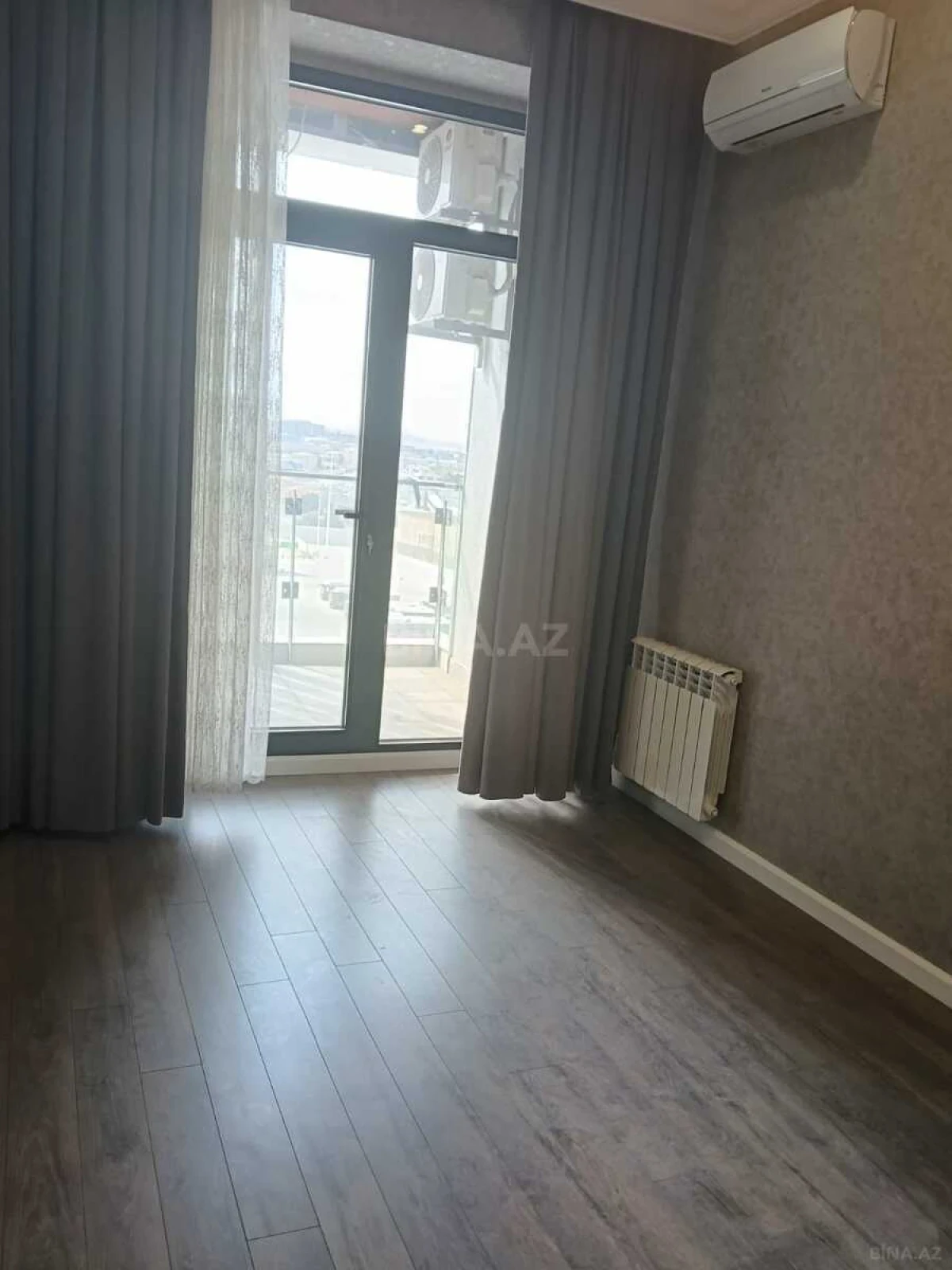 Satılır 2 otaqlı mənzil 59 m²