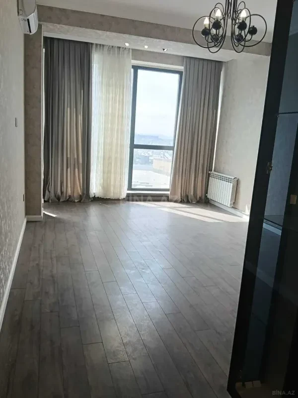 Satılır 2 otaqlı mənzil 59 m²