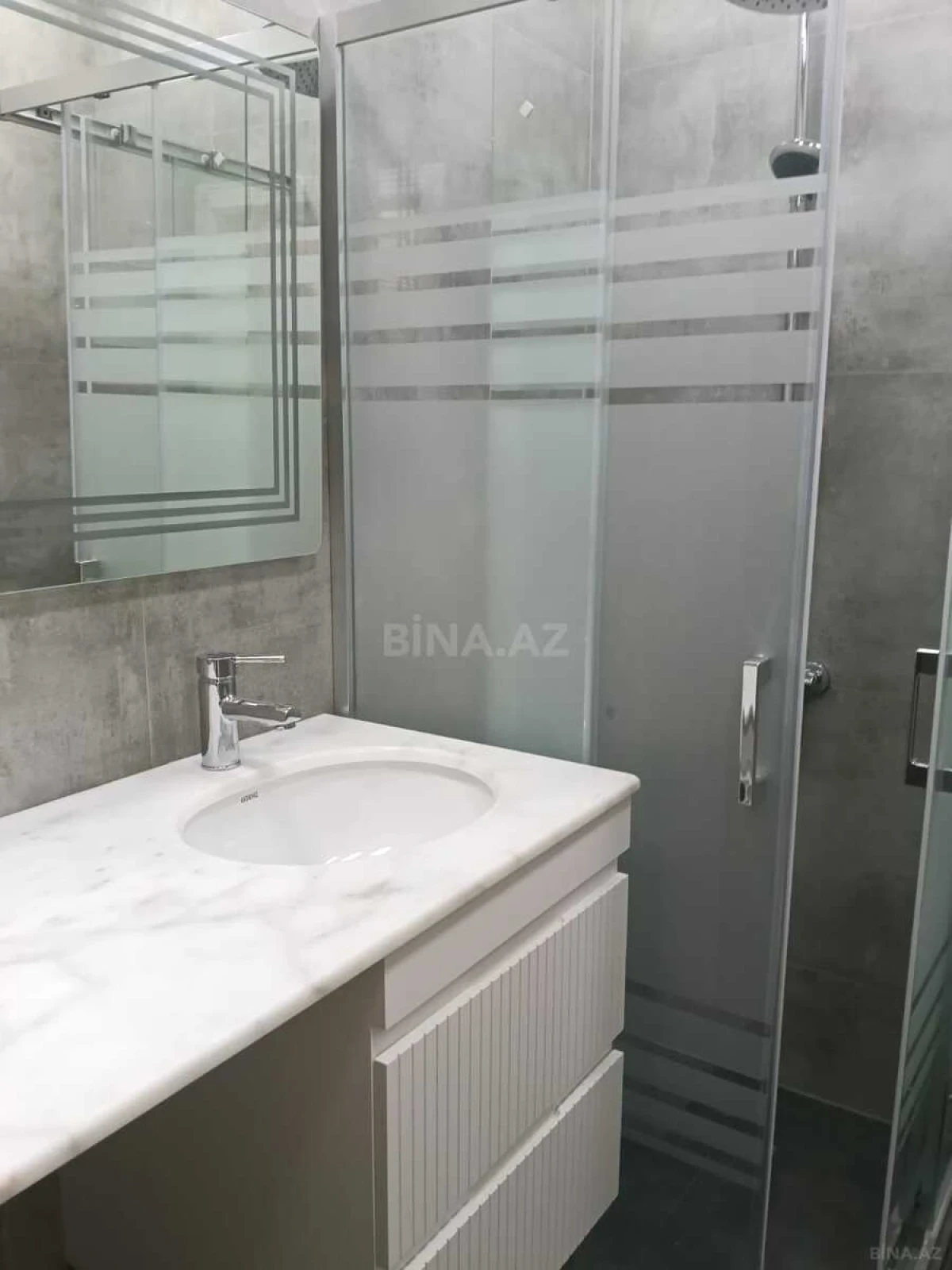 Satılır 2 otaqlı mənzil 59 m²