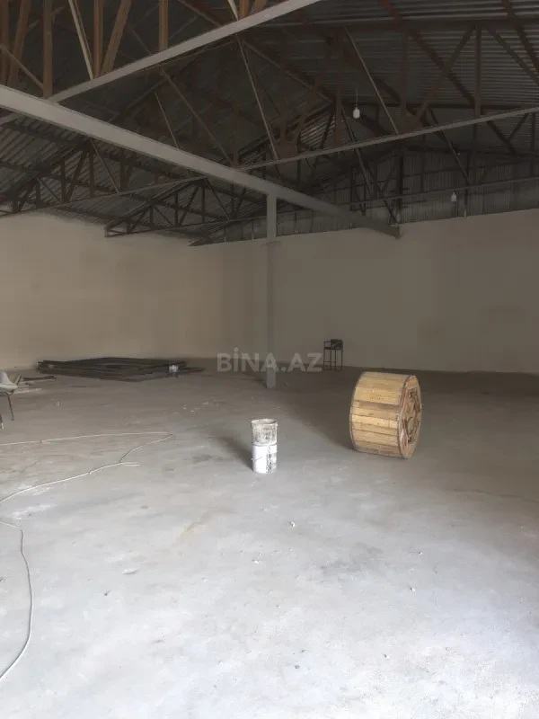 Kirayə verilir obyekt 200 m²