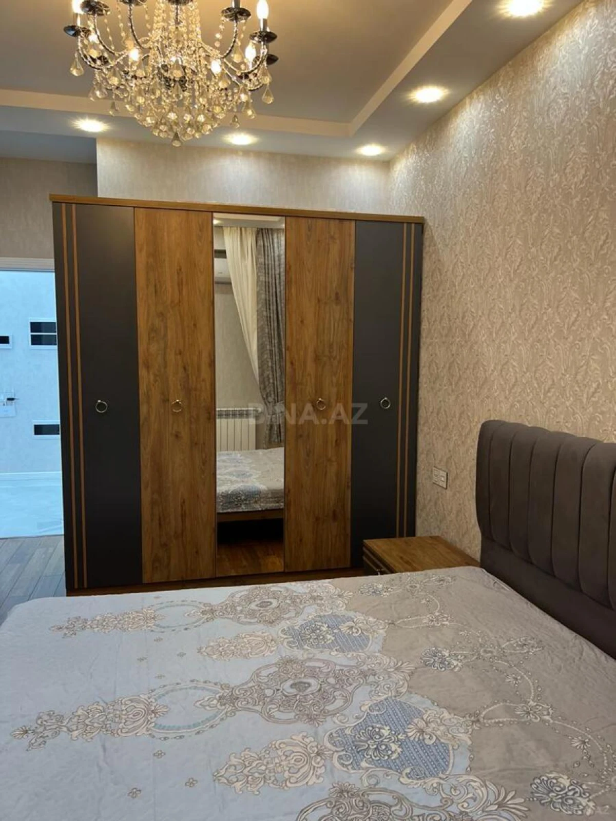 Kirayə verilir 2 otaqlı mənzil 65 m²