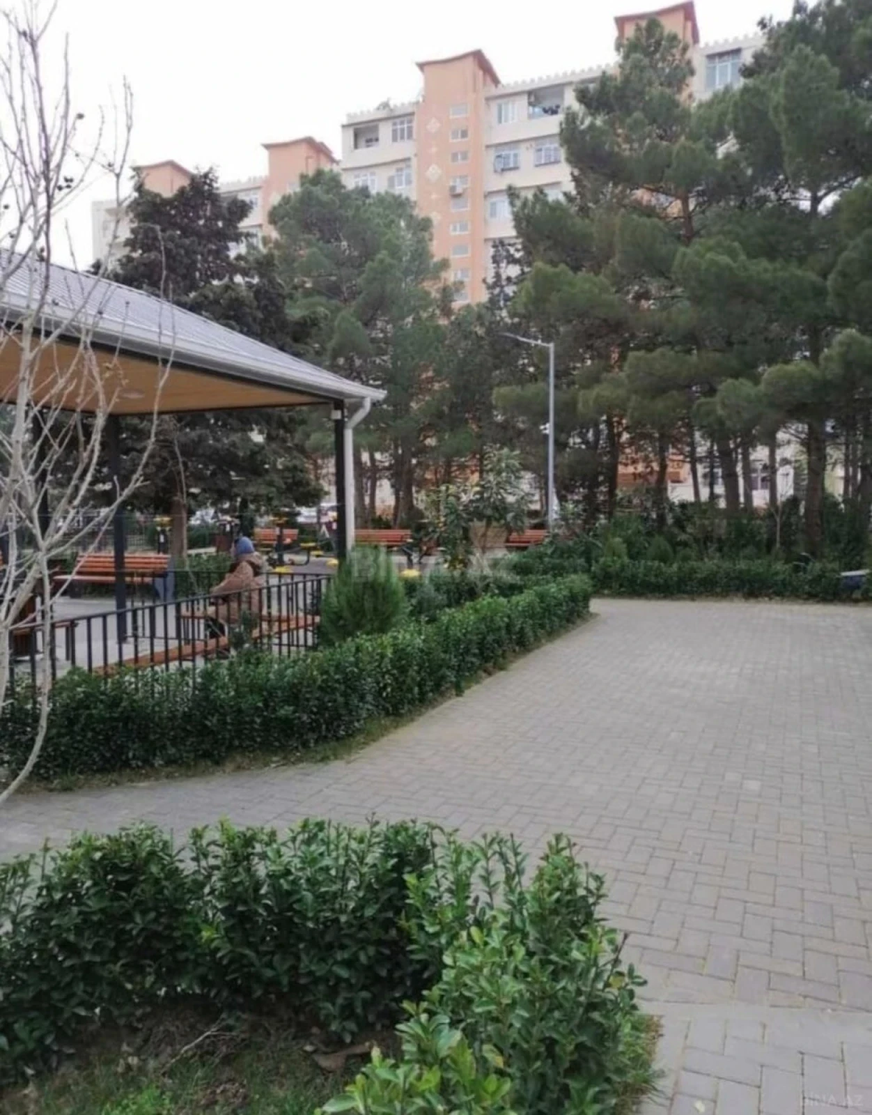 Satılır 2 otaqlı mənzil 60 m²