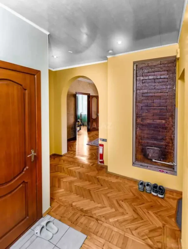 Satılır 3 otaqlı mənzil 70 m²